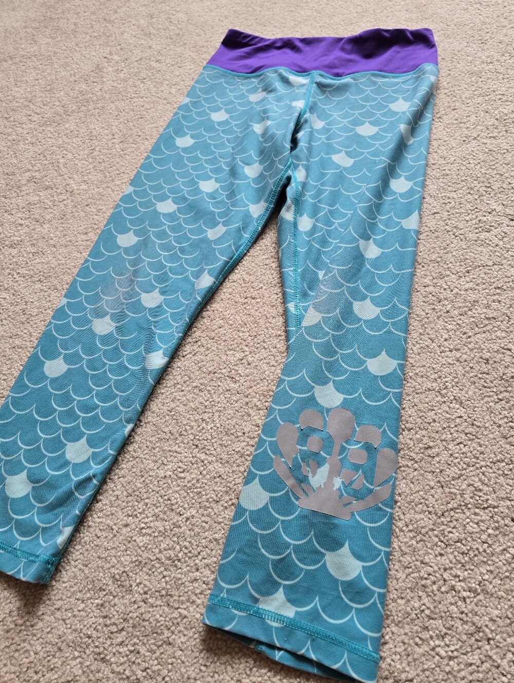 Disney Mermaid Scale Cropped Leggings XS